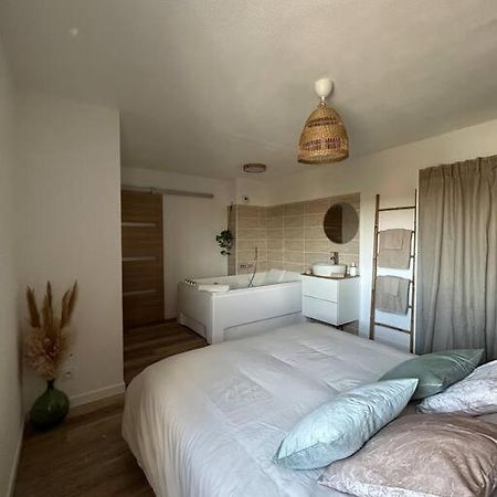 Romantique Room Muret Zewnętrze zdjęcie