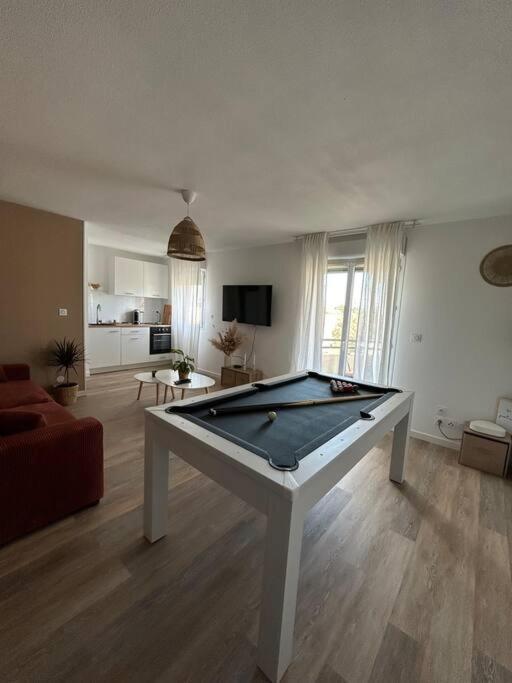 Romantique Room Muret Zewnętrze zdjęcie